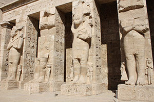 RamsesIII Osirin Statues